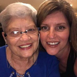 Meet your Posher, Polly